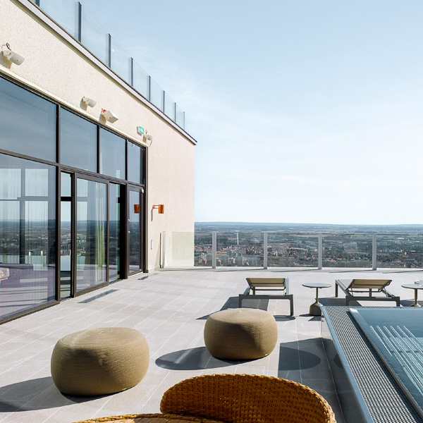 clickitupbalcony-7-600px